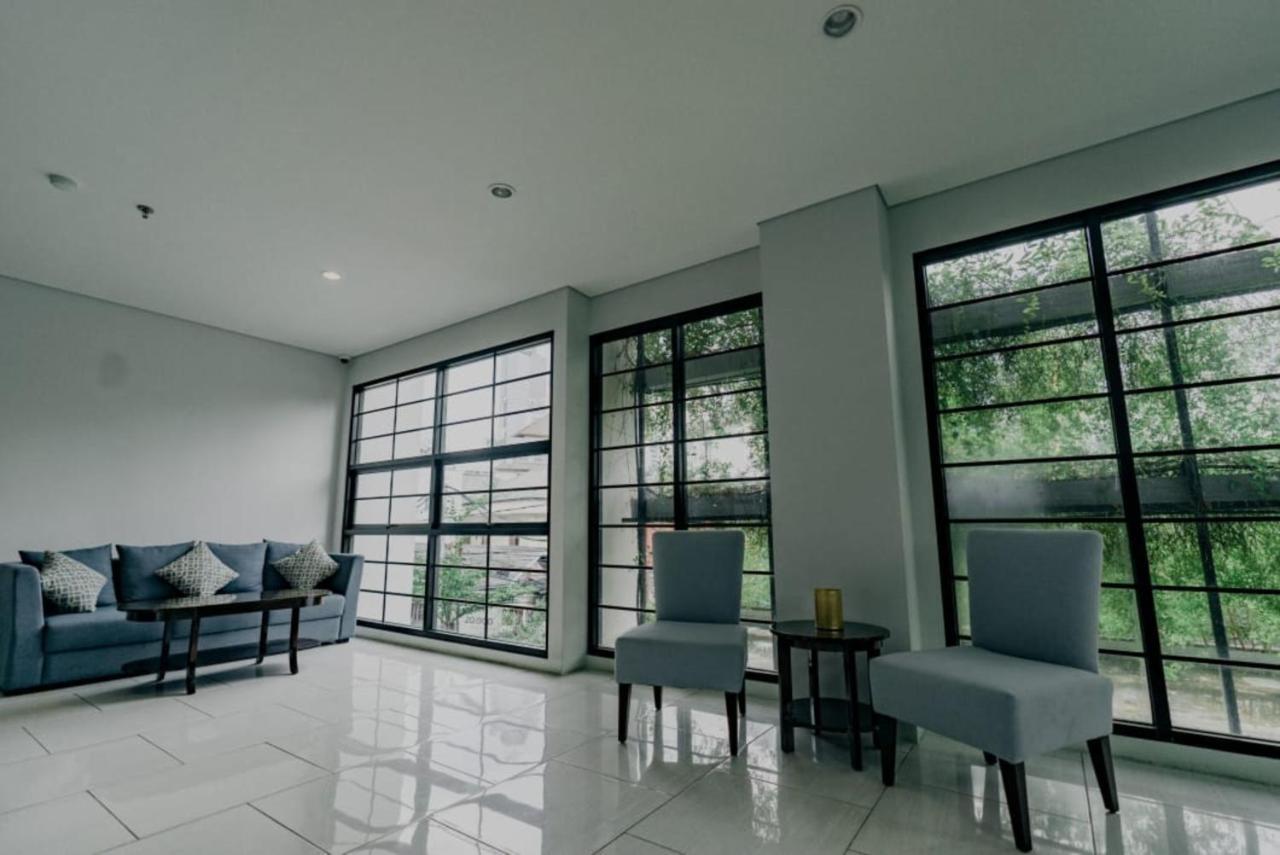 Mendjangan Residence Jacarta Exterior foto